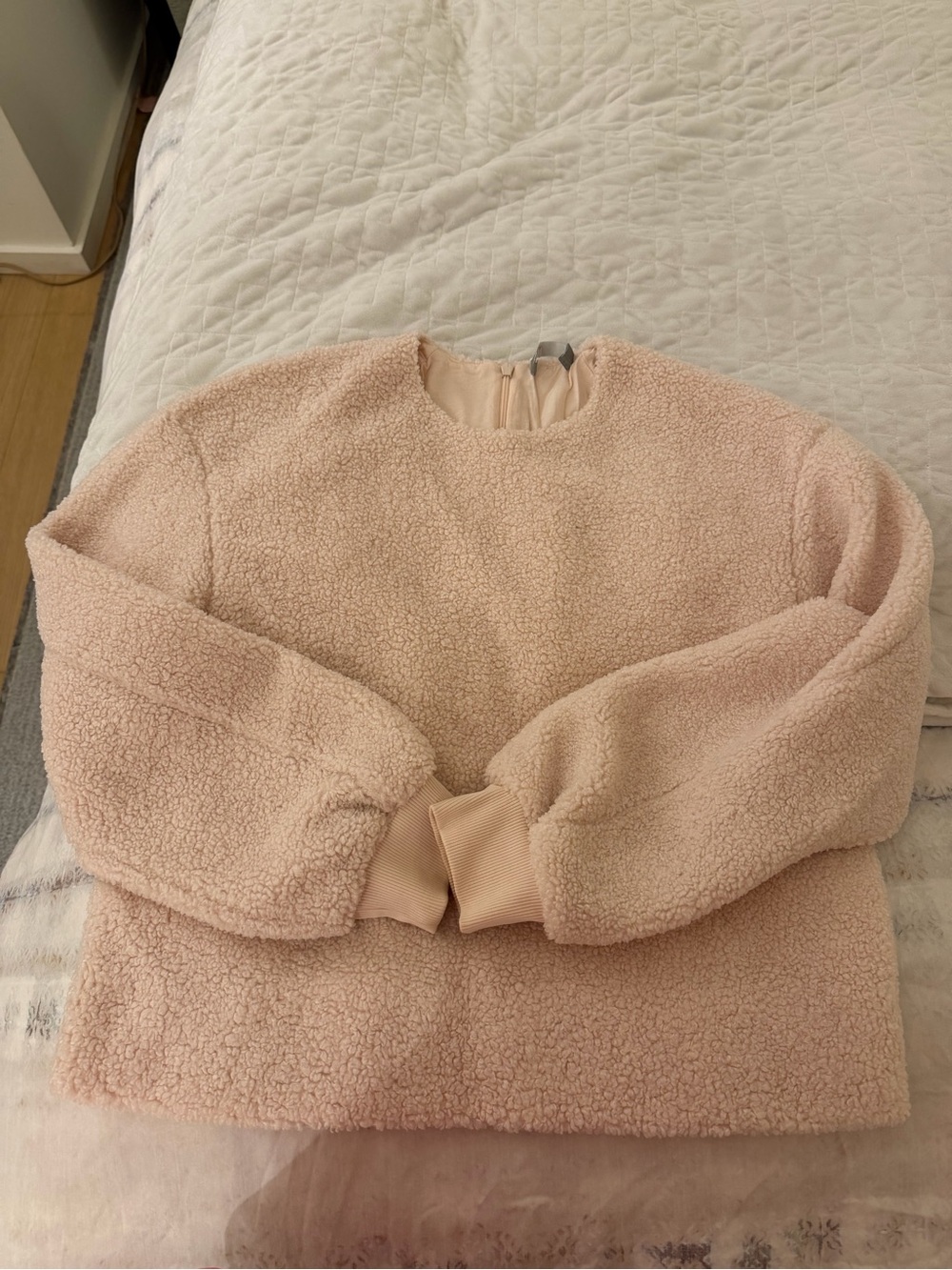 Vince Women's Plush Teddy Pullover Jacket in Blush- light link